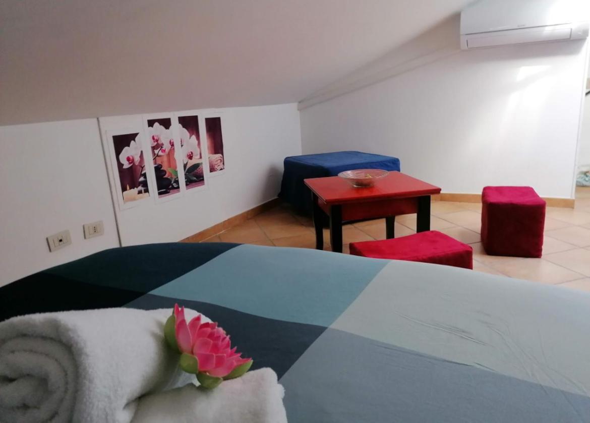 菲乌米奇诺Casa Del Loto公寓 外观 照片